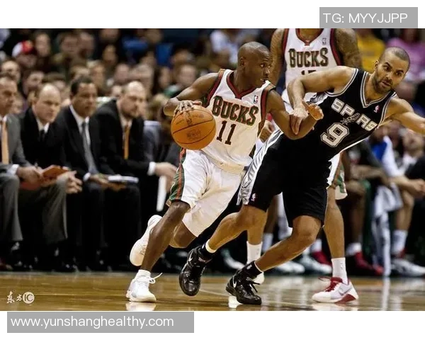 重庆篮球队的速度之道：探索快速进攻与防守的完美结合